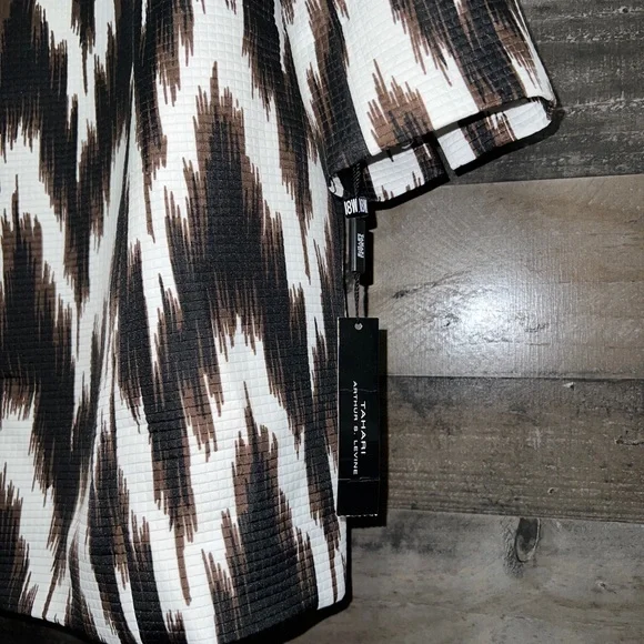 TAHARI New jacket! - Picture 4 of 8